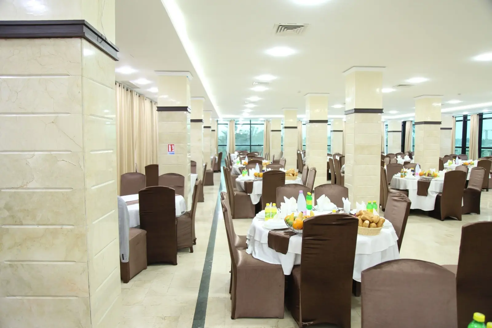 salle des fetes Assinate  5