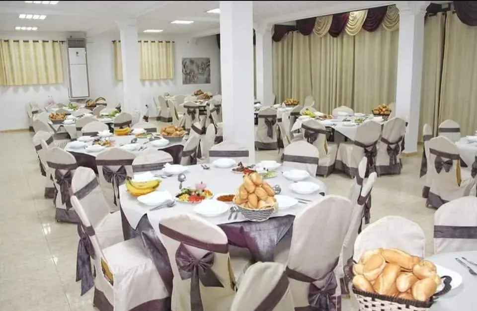 salle de diner dar el saada 3