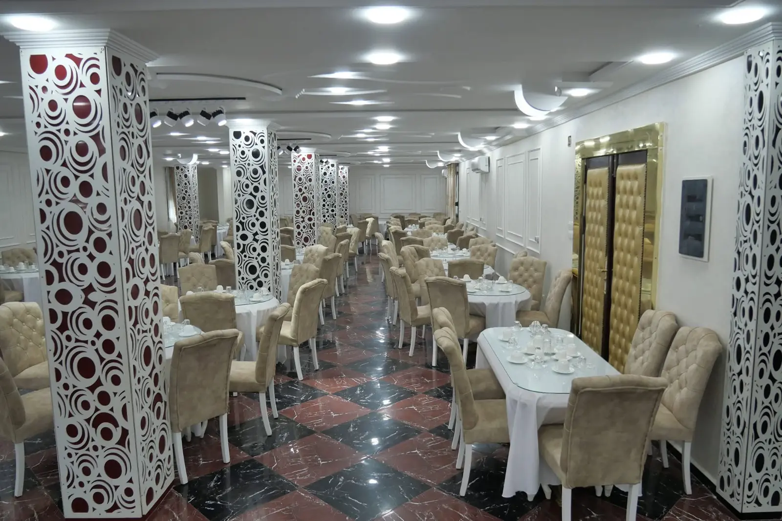 salle des fétes amir prestige 5